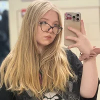 Lauraaa_Smith অবতার ছবি