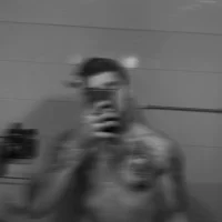 Foto desnuda XXX de hank1244