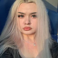 صورة الملف الشخصي لـ BetsyCelis