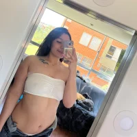 AdharaSecret avatar - live cam performer on MySuperHot