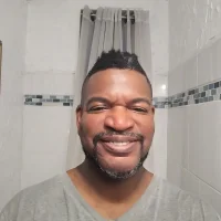 johnjohnboy33's Avatar Photo