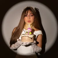 charloottee_1 এর প্রোফাইল ছবি