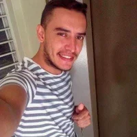 raeomo's Profile Pic