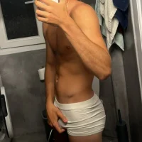 gabrielin0xxx's Profile Pic