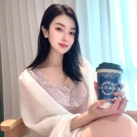 QQ__2025's Profile Pic