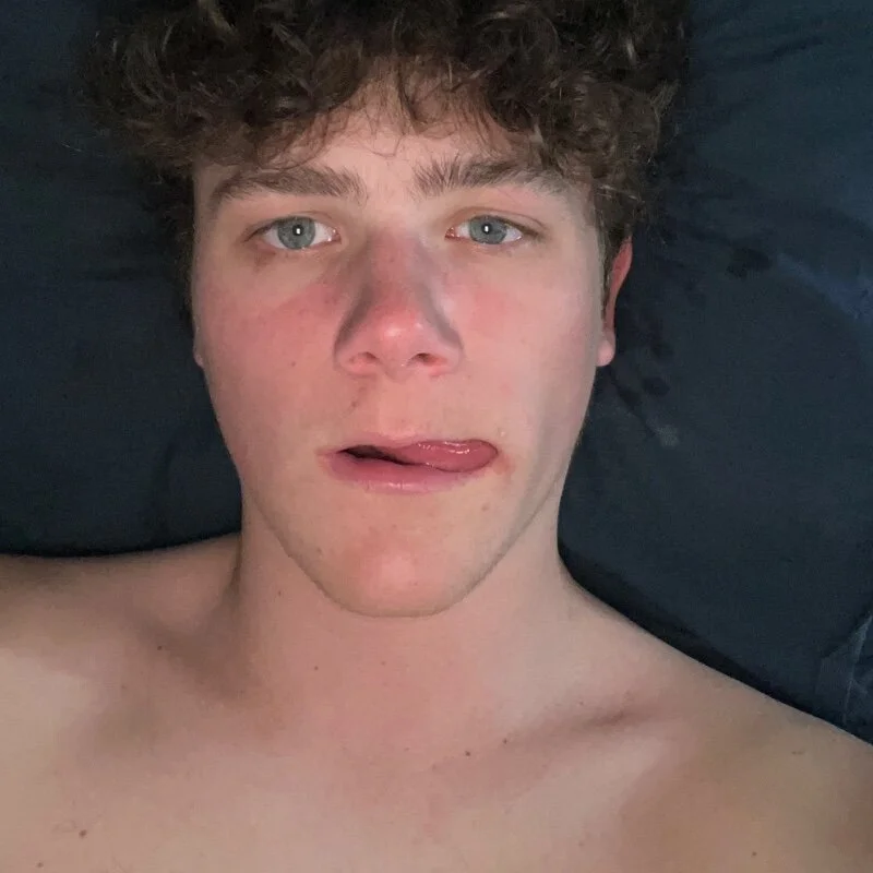 uncut_twink profile photo