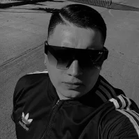 Sebastianeu_'s Profile Pic