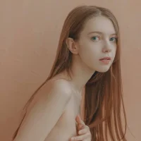 April_Moon's Profile Pic