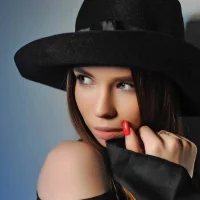 PhanyDaniof's Profile Pic