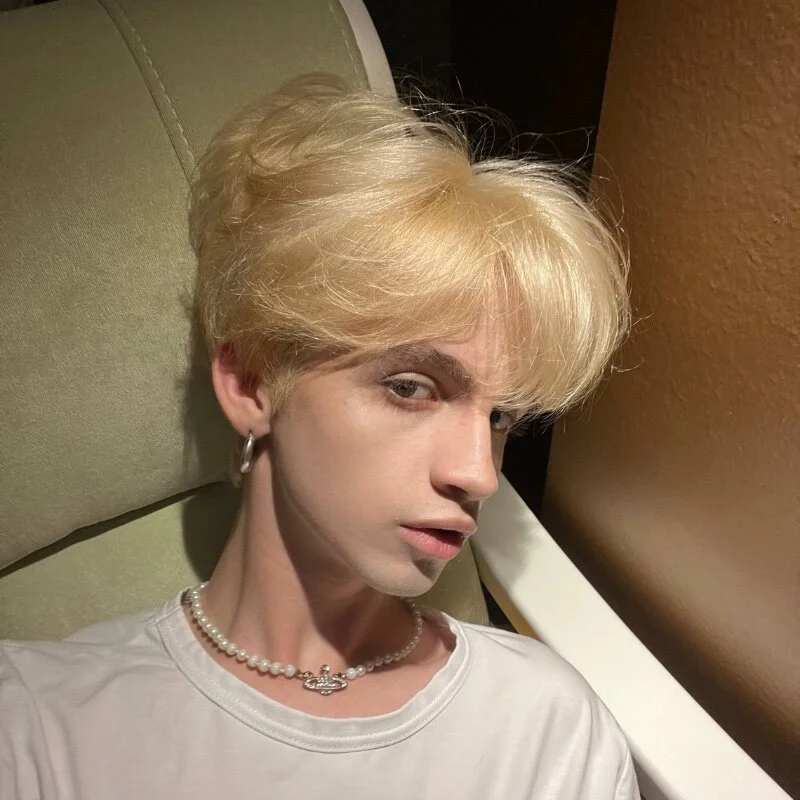 Bimbo_boy_ Stripchat profile image