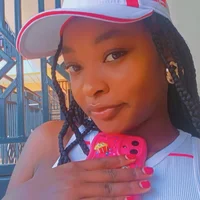 Neilah_x model avatar