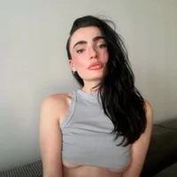 velvetvixin's Profile Pic