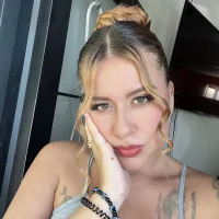 Профилна снимка на Angelabennett