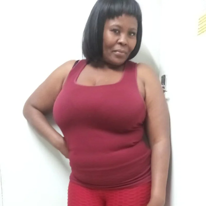 bosomy44dza