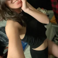 Zdjęcie profilowe modela ShyBlushingBee