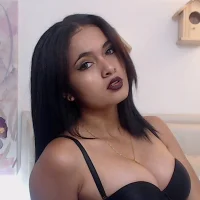 violet_rosh's Profile Pic