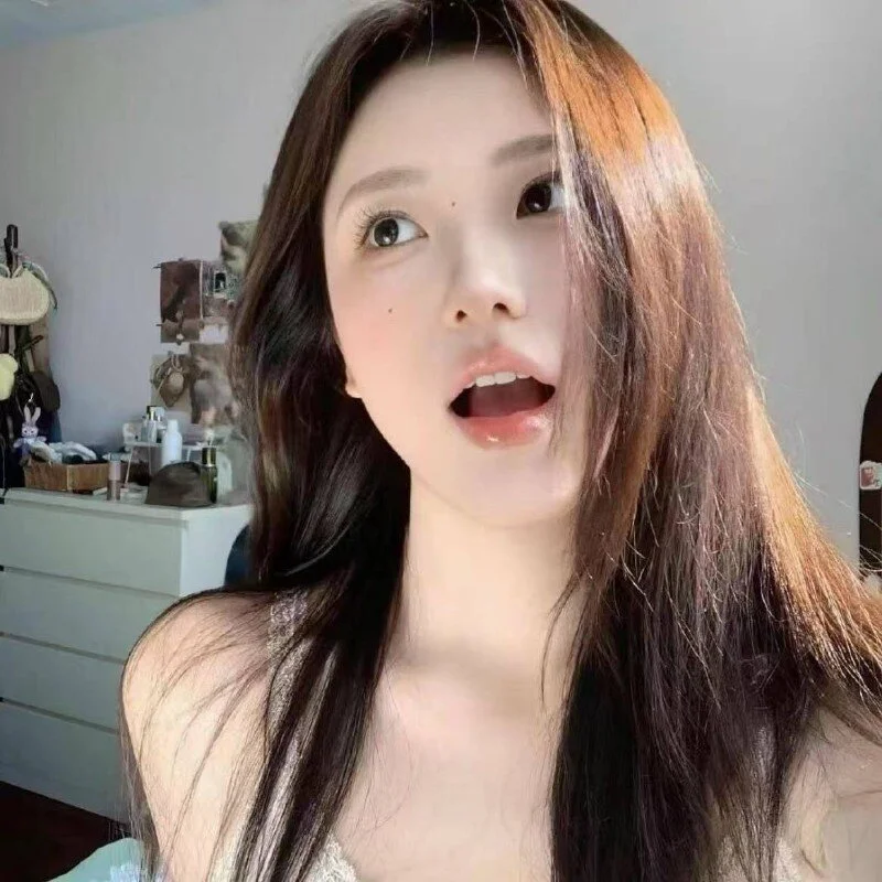 Bella_Ava Stripchat profile image