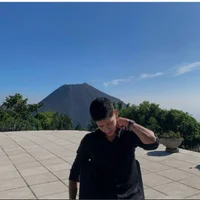 SantiLux_'s Profile Pic