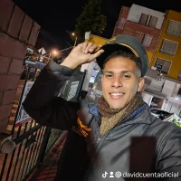 Hotbabyluis profiképe