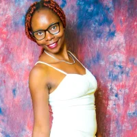 sakenee 的个人资料图片