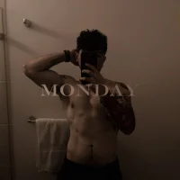 Zdjęcie profilowe modela RebornerMuse