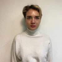 MirandaSimon Φωτ, Προφίλ