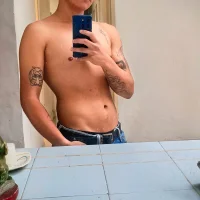 صورة الملف الشخصي لـ valentin28milk