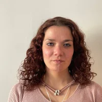SarahDumais's Profile Pic