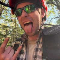 pussybountyhunterr's Avatar Pic