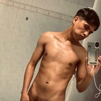 HARLEYSLUT20 Adlı Modelin Avatarı