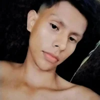 AXEL2004's Profile Pic