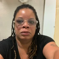 Bigtits0982's Profile Pic