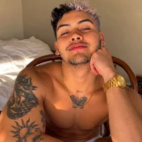Saul_88 Adlı Modelin Avatarı