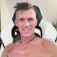 moepi07's Profile Pic