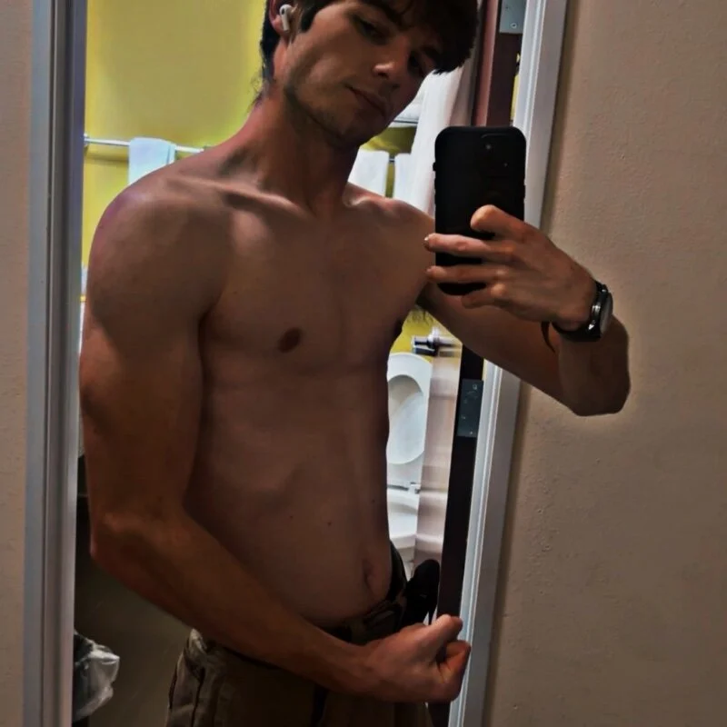 benzodiaze21_ profile photo