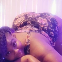 nia_papaya's Profile Pic