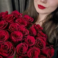 EveBrown's Profile Pic