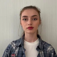 FloraAlison's Profile Pic