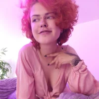 baby_centipede's Profile Pic