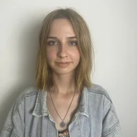 LillyBroks's Profile Pic