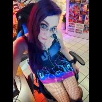 NeauraCam's Profile Pic