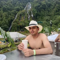 EstebanQuito6's Avatar Pic