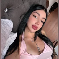 girlnaughtysofia's Profile Pic