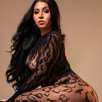 VeyraBlackLive Webcam