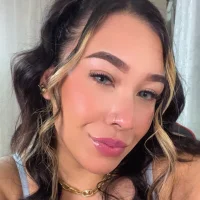 leahtemptation3 Immagine Avatar