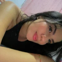 rachel_ivonne's Avatar Pic