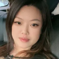 ella-yy's Profile Pic