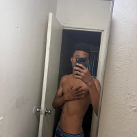1HushPuppy's Avatar Pic