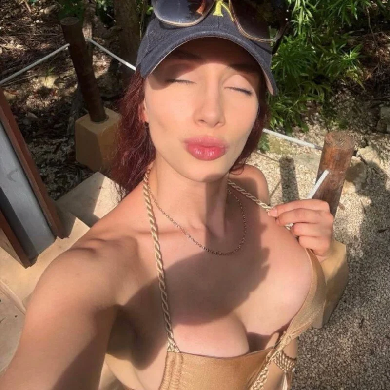Mine_Velvet profile photo