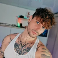 ARES_TATTO Stripchat